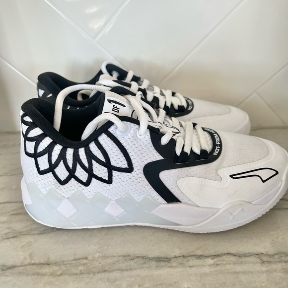 Puma Kids LaMelo Ball MB1 Lo Basketball Shoe Sneaker US 5Y Grade School GS - Picture 5 of 8